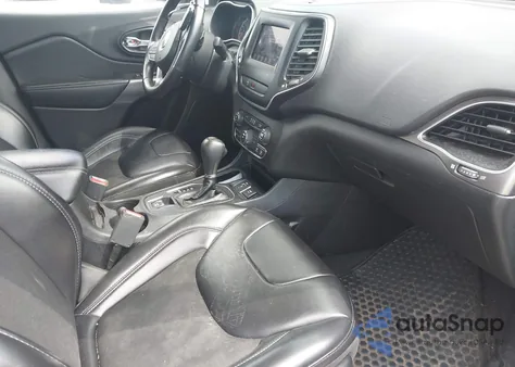 2019 Jeep Cherokee Latitude Plus 4X4 z USA, uszkodzony, nr VIN 1C4PJMLB4KD398986